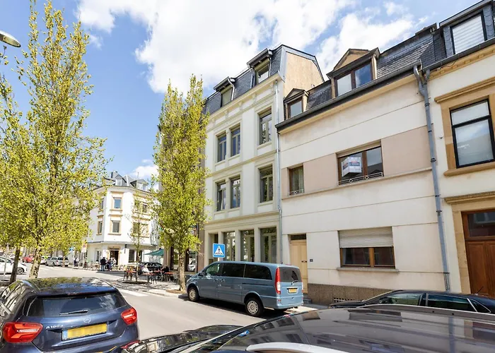 Elegant In Limpertsberg Near Center Daire *