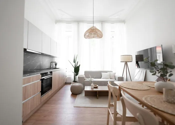 Elegant In Limpertsberg Near Center Appartement *